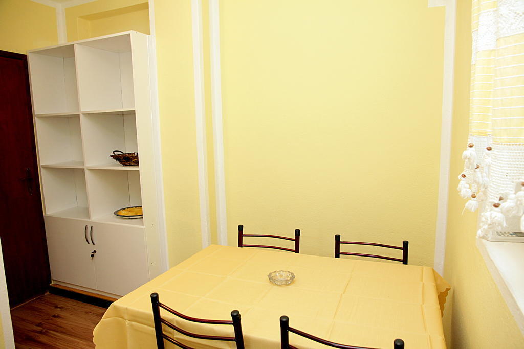 Apartmani Jovanovic Petrovac エクステリア 写真
