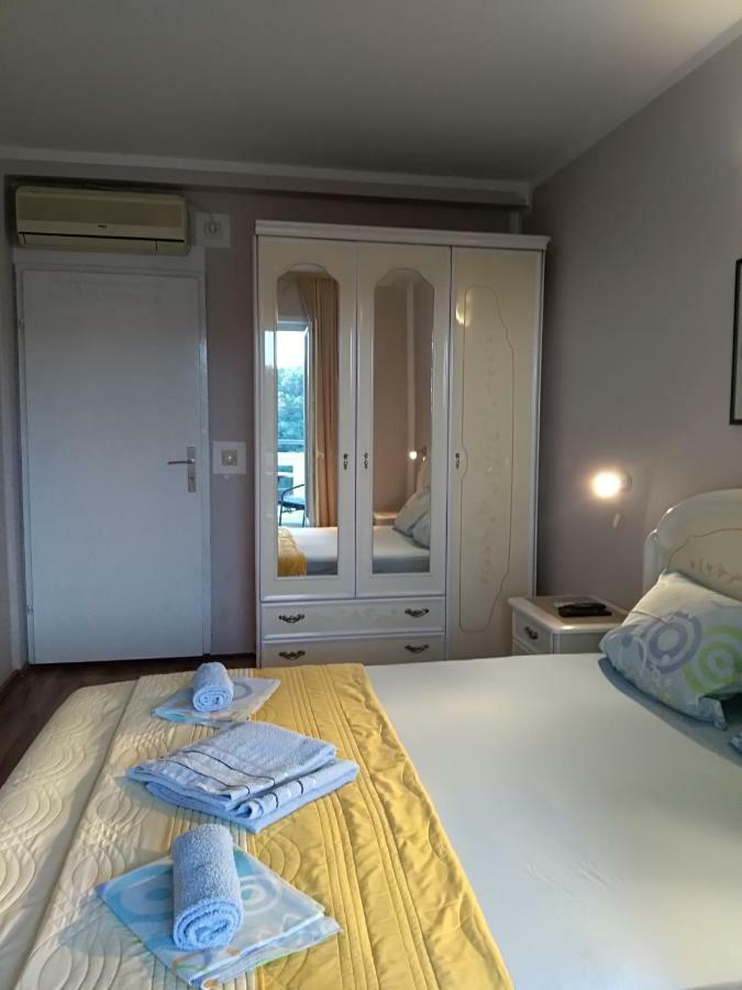 Apartmani Jovanovic Petrovac エクステリア 写真